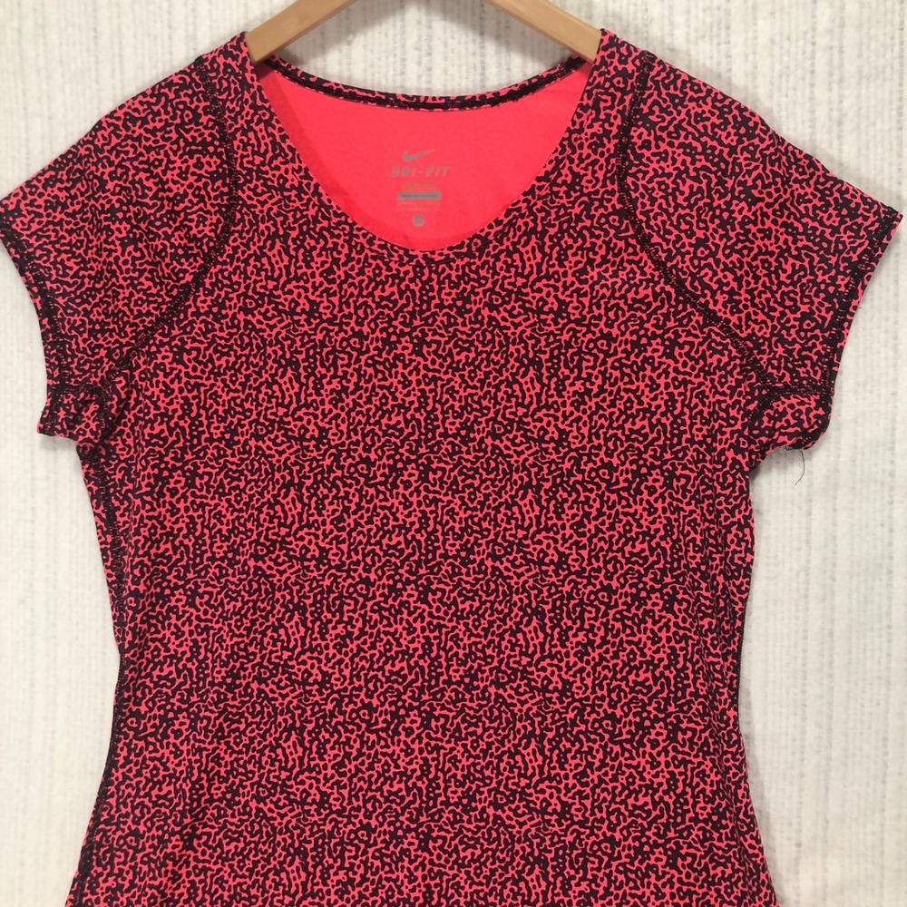 Nike Dri-FIT Running‎ Top Athletic T-Shirt Short Sleeve Pink Black M